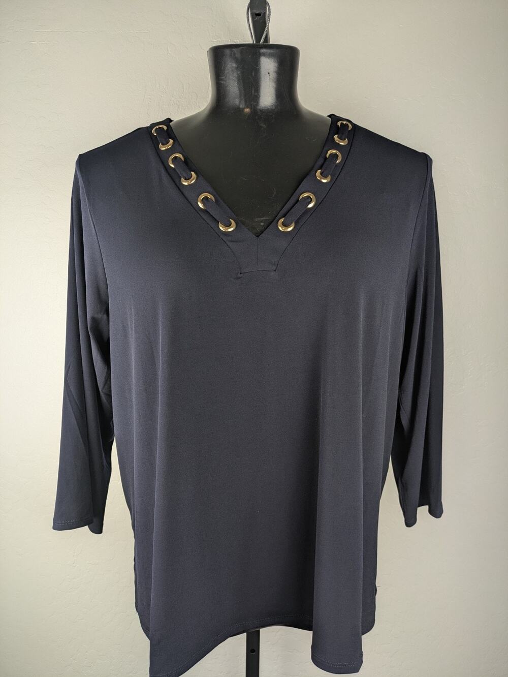 T Tahari navy blue jersey knit top gold neckline detail